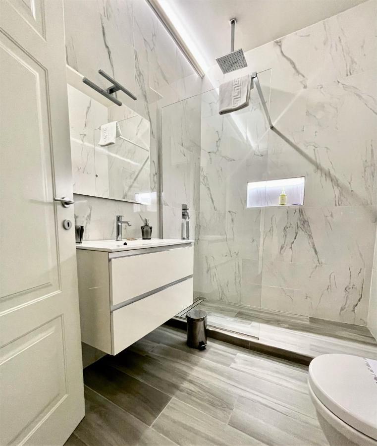 Duomo Platinum Apartment