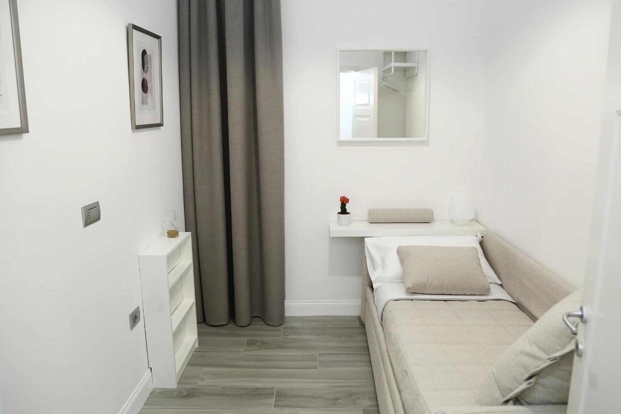 Apartment Duomo Platinum Naples